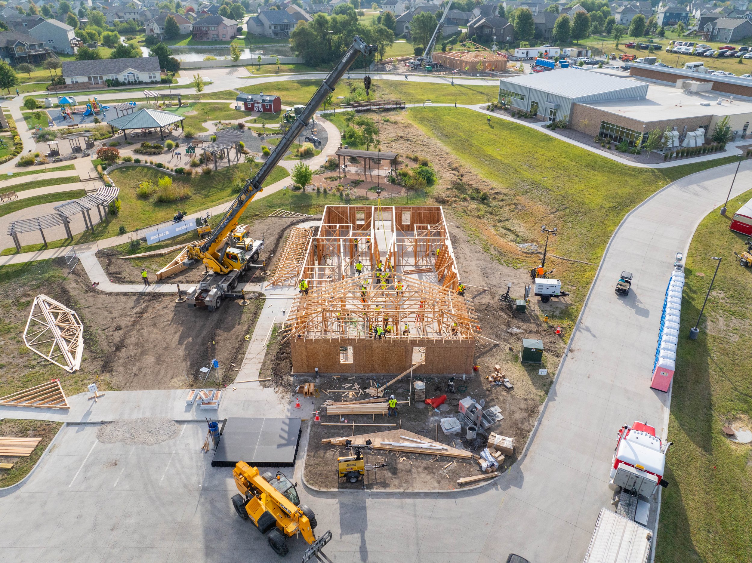 HRC_Homes_For_Hope_Extreme_Build_Drone_Photos-1.jpg