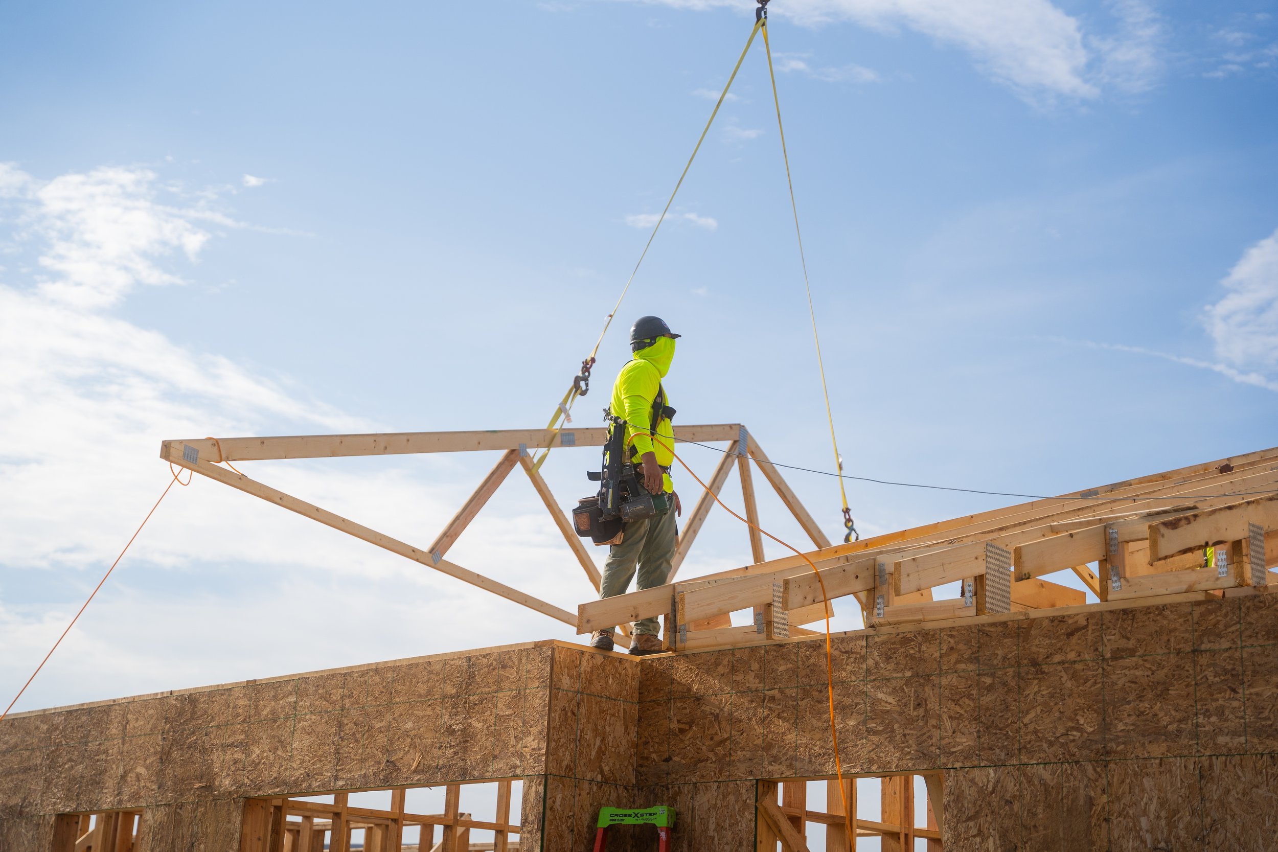 HRC_Homes_For_Hope_Extreme_Build_2024_Photos-68.jpg