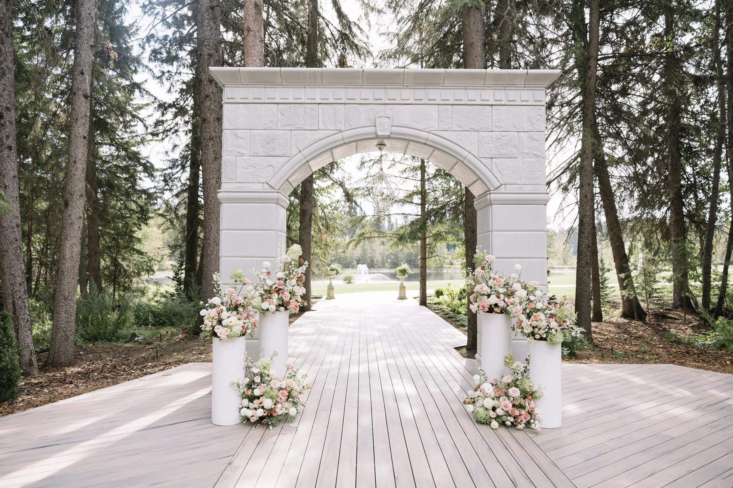 bespoke calgary wedding at archway manor venue yyc luxury wedding 