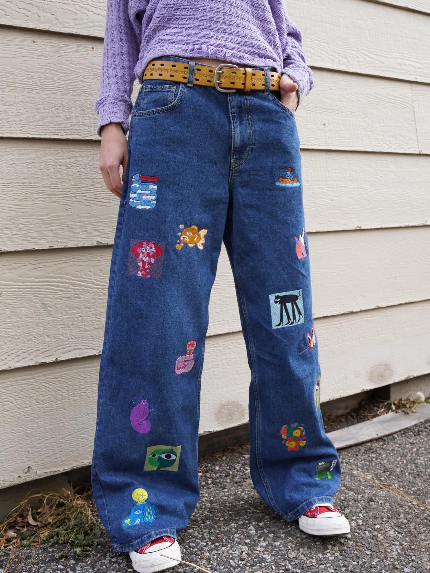 If my embroidery machine could talk it would not say nice things towards me&hellip;Over 20 hand drawn embroidery patches designed by local artists along with myself👉👈 They are bright, they are crazy, they belong in your closet! 
&bull;
&bull;
&bull