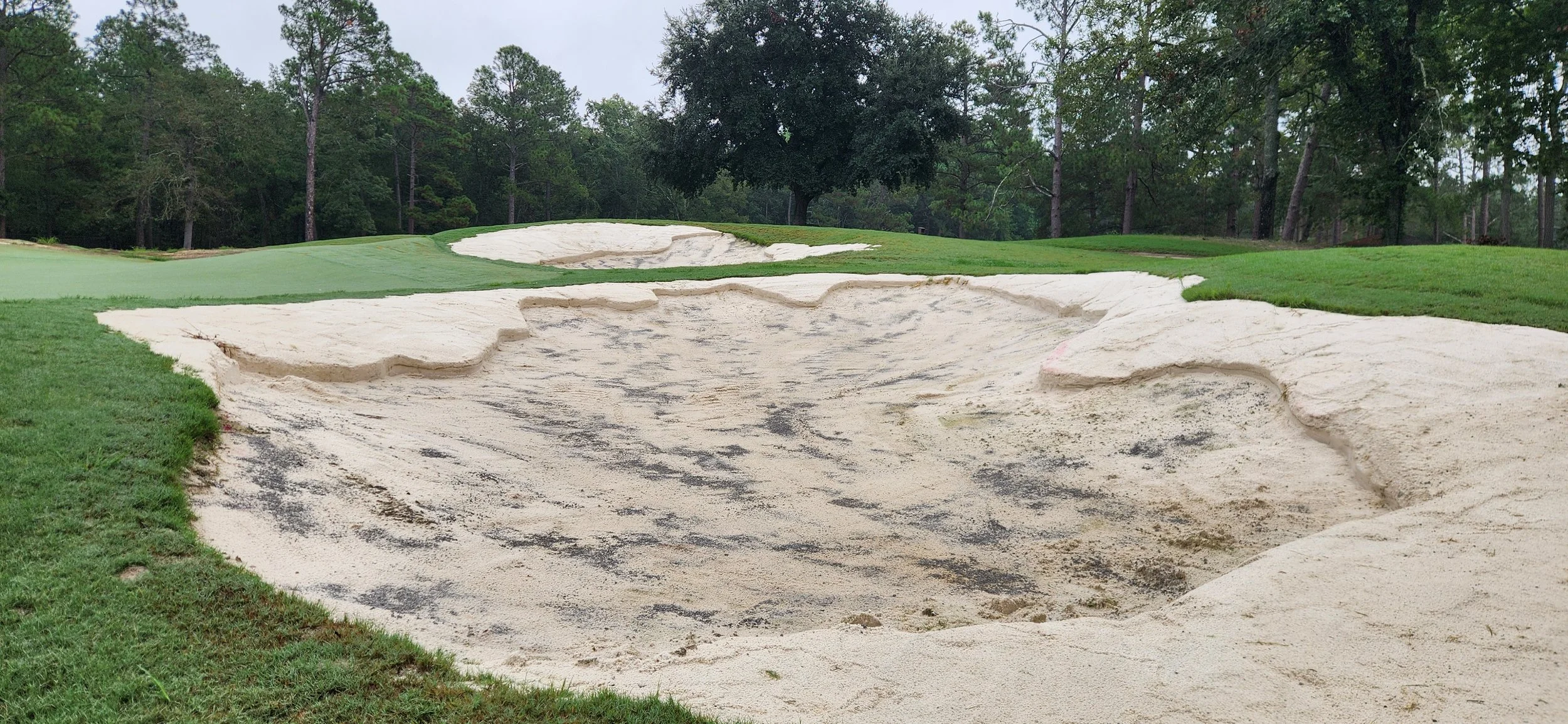 Right Greenside Bunkers on Hole 5