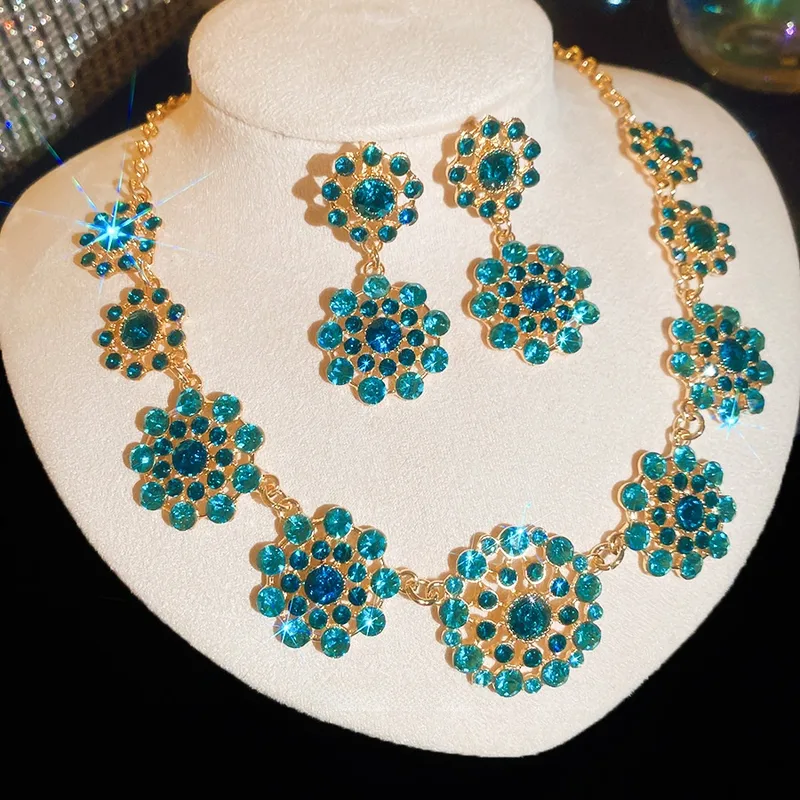 Rebecca (teal)