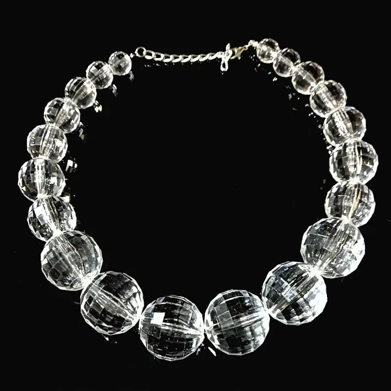 Geometric-Acrylic-Necklace-For-Women-Featuring-Beading-Design-In-A-Stylish-Magazine-Inspired-Look-2.webp