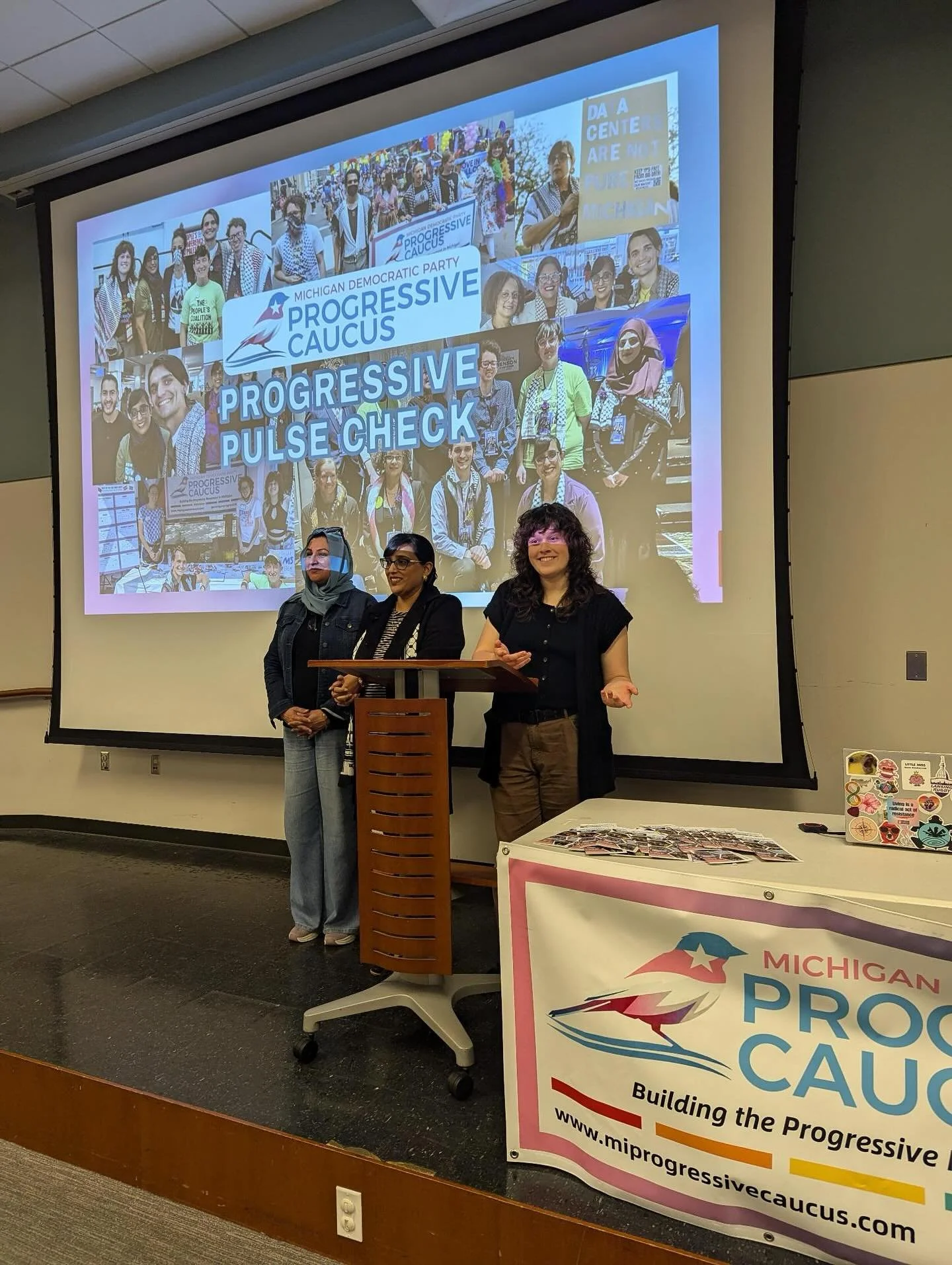 We had an amazing time helping out @voteforfarahkhan for City Council in Farmington Hills today! We got to talk to so many concerned voters at the No Kings Rally, and hear their concerns and tell them how they can get involved with us in the fight ag