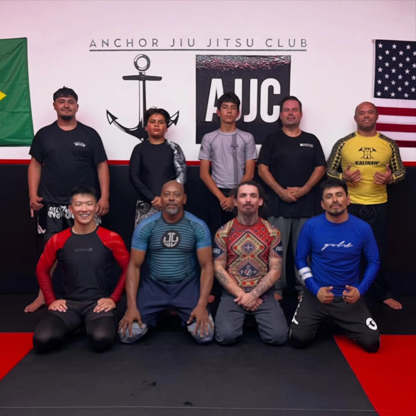 Solid class tonite going over side control weight distribution staying heavy anchored down ⚓️ #stayconnected #foundation #fundamentals #stayheavy #keepitmoving #california #cityofchino #zenith