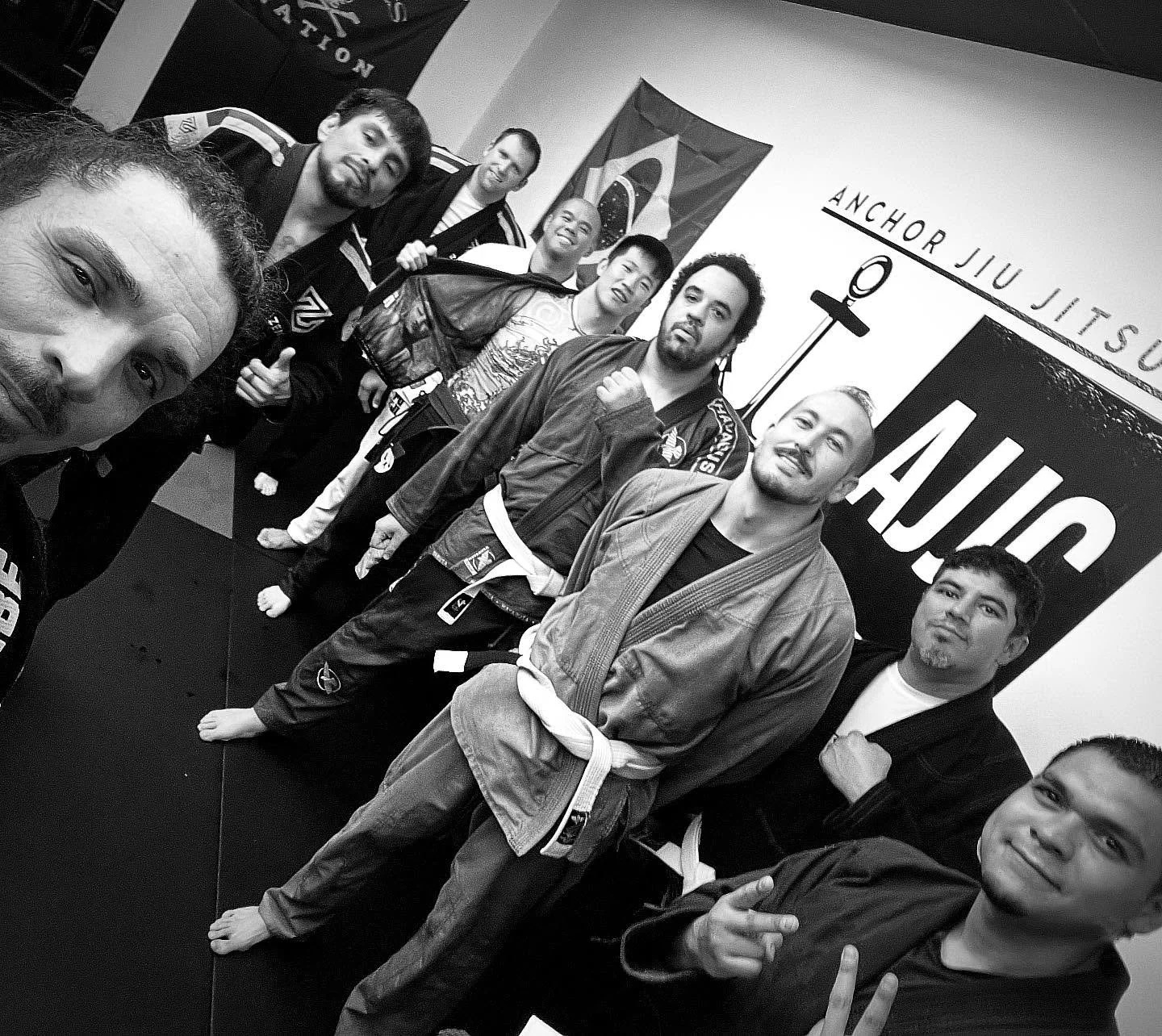 Tonight was a great night training with day ones and new ones good vibes on Tuesday night #jiujitsu #tuesday #dayones #newones #keepitsimple #motivation #zenith #chino #california #vibes