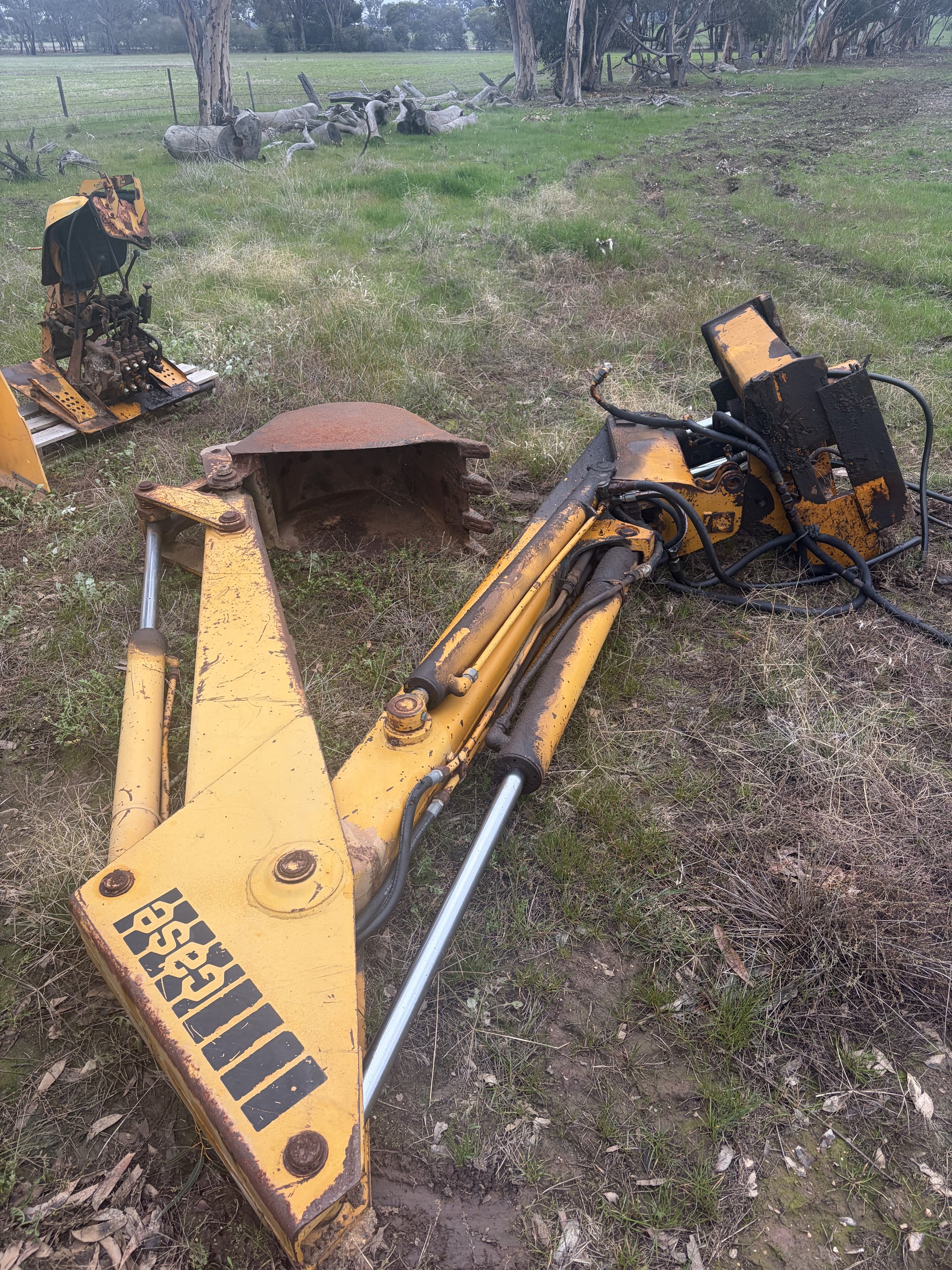 Case Backhoe Components off 580B 