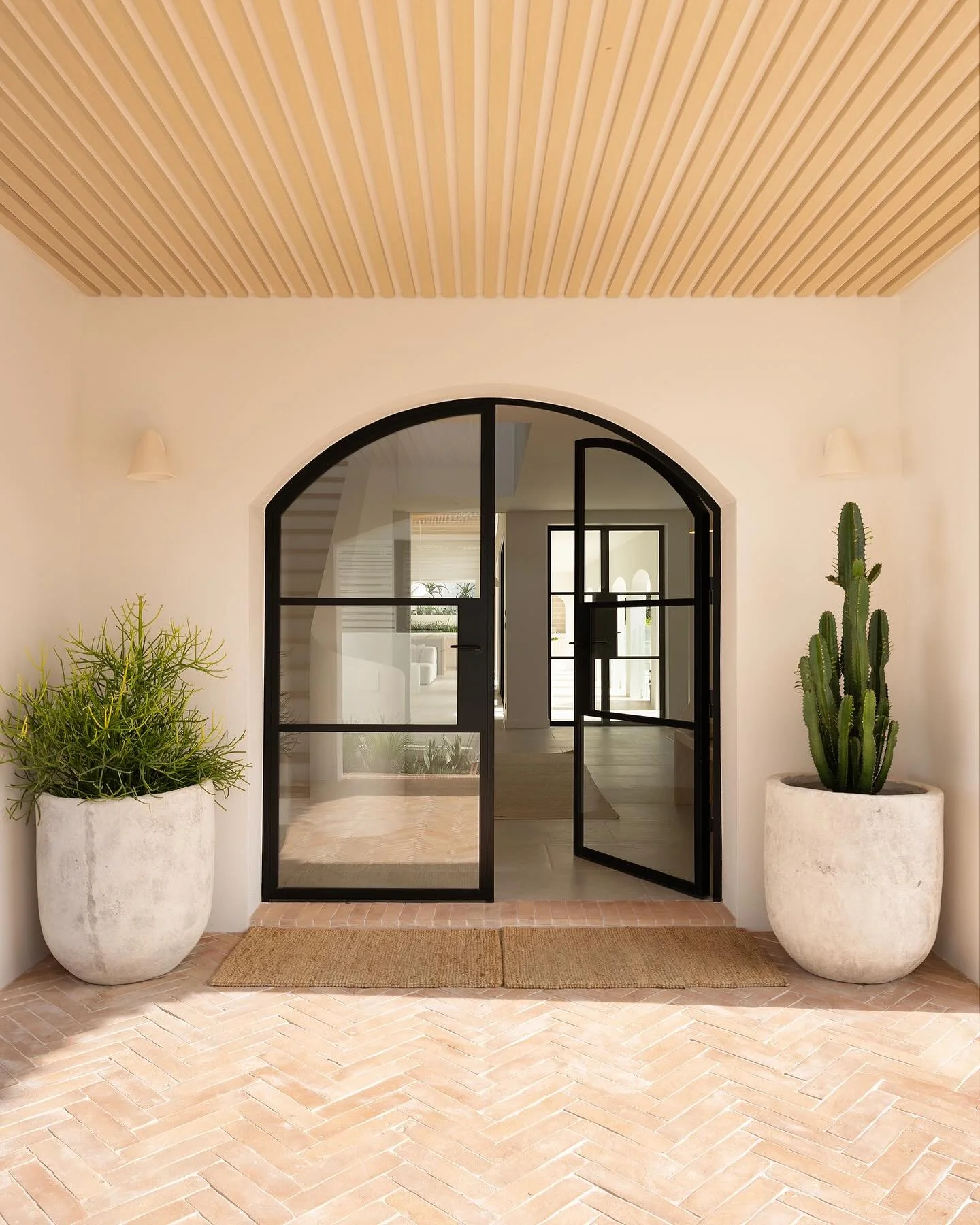 Welcome inside Casa Olea.

We can&rsquo;t wait to show you through this stunning home completed by our team earlier this year. Big thank you and well done to our amazing clients and all involved! 

Project: @casaolea_cronulla
Builder: Pro Design Buil