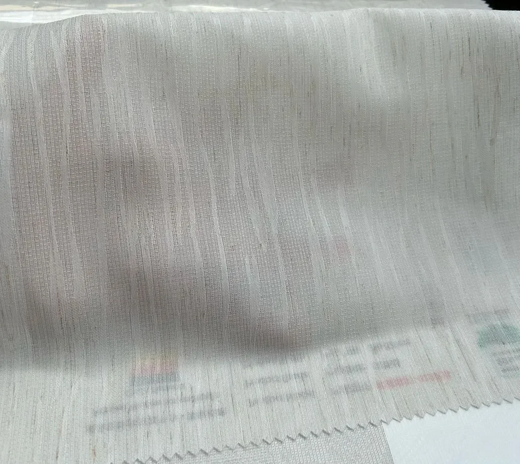 SJMY-25 linen
Silky Soft Linen Yarn Artwork