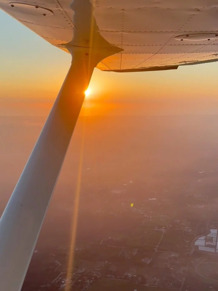 Some footage from our flight up to Camarillo. Flying around SoCal always delivers epic views!

#flighttraining #socalflying #generalaviation