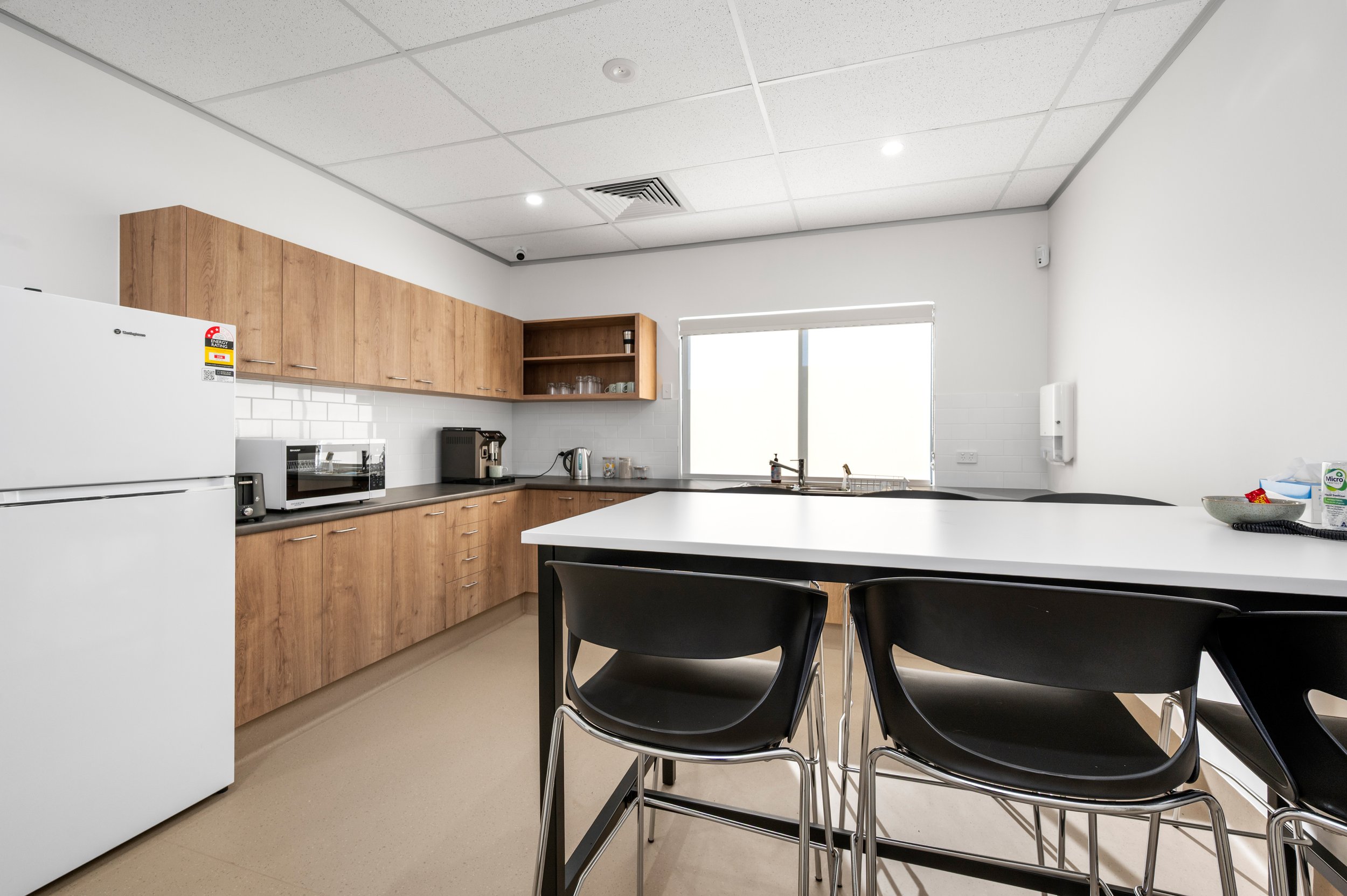 160 Egan Street, Kalgoorlie - Furnished.-9.jpg