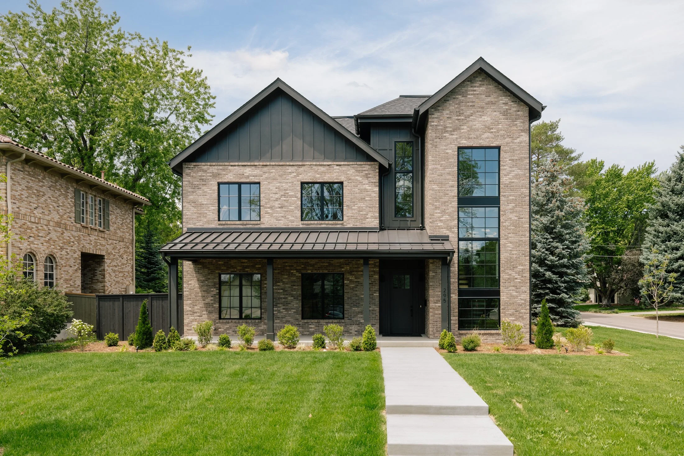 295 N Kearney St-001.jpg