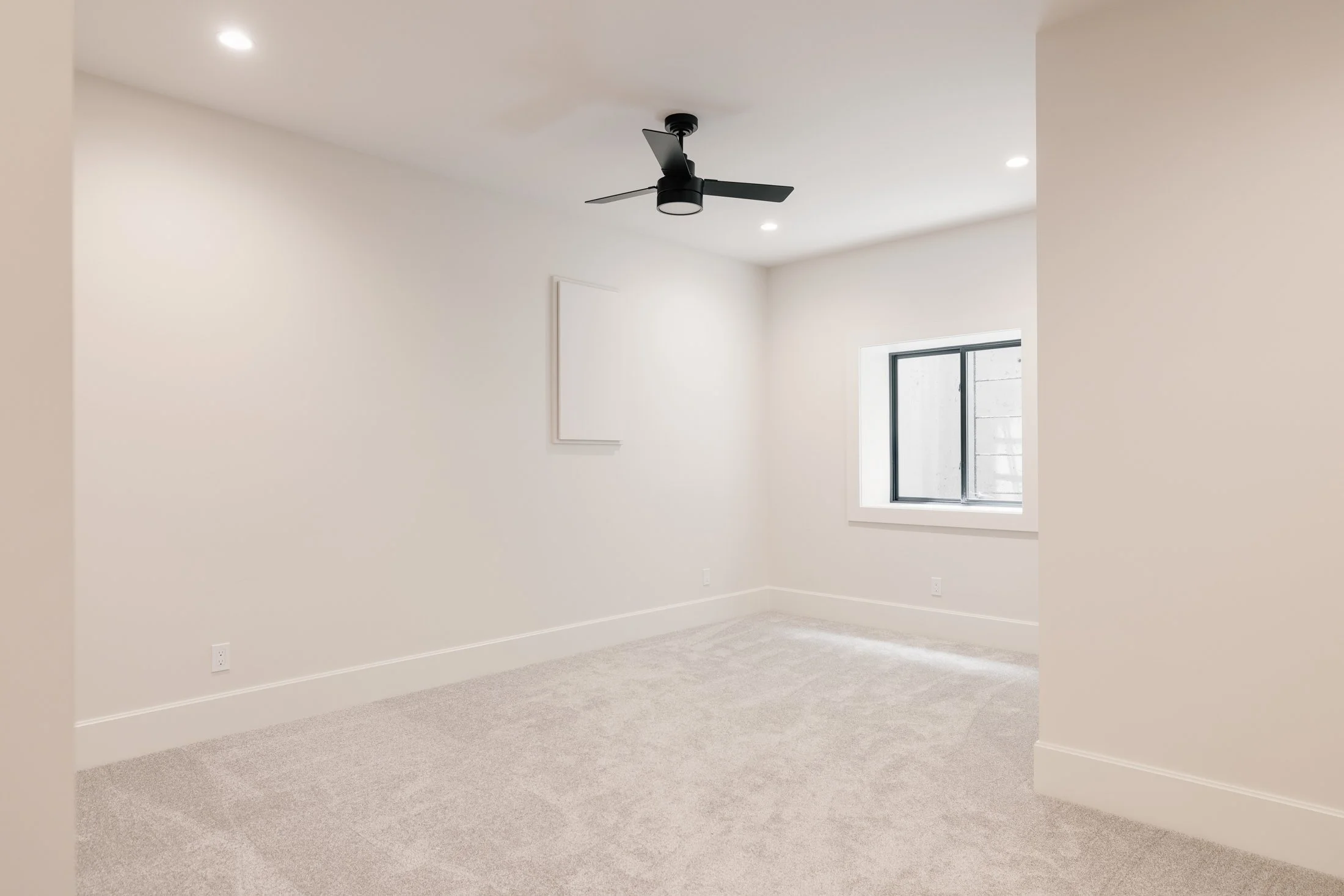 295 N Kearney St-049.jpg
