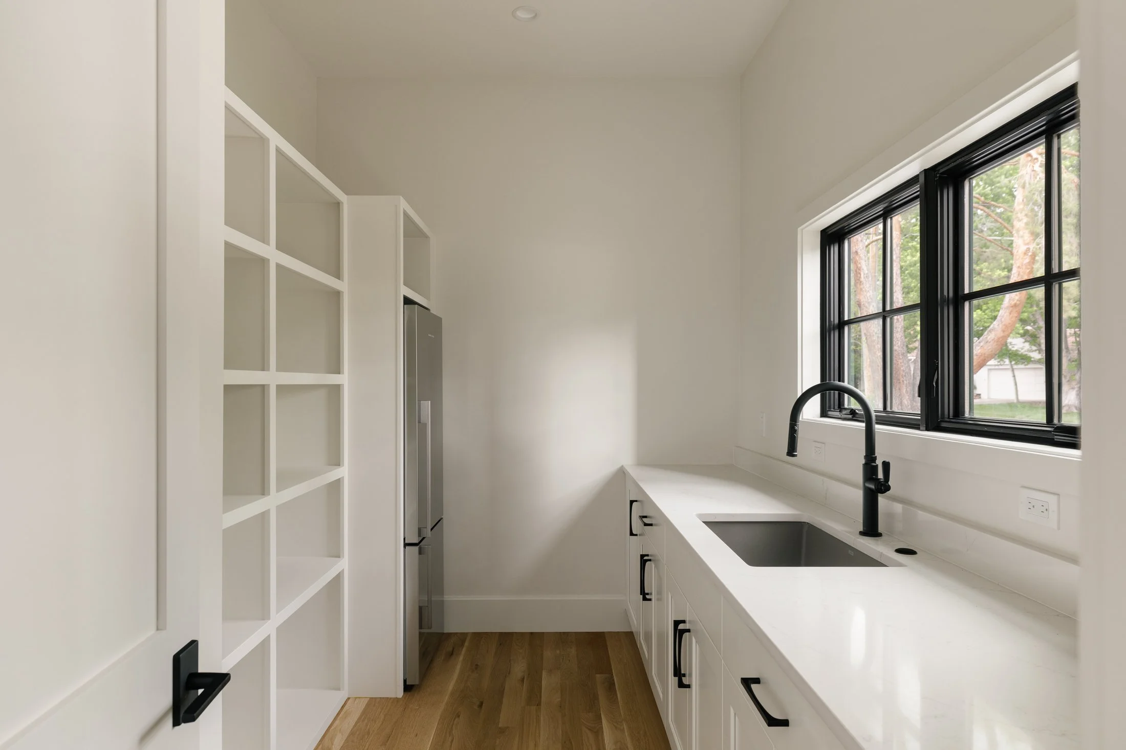295 N Kearney St-015.jpg