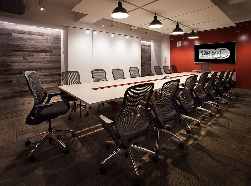 80Broad-ConferenceRoom.jpg