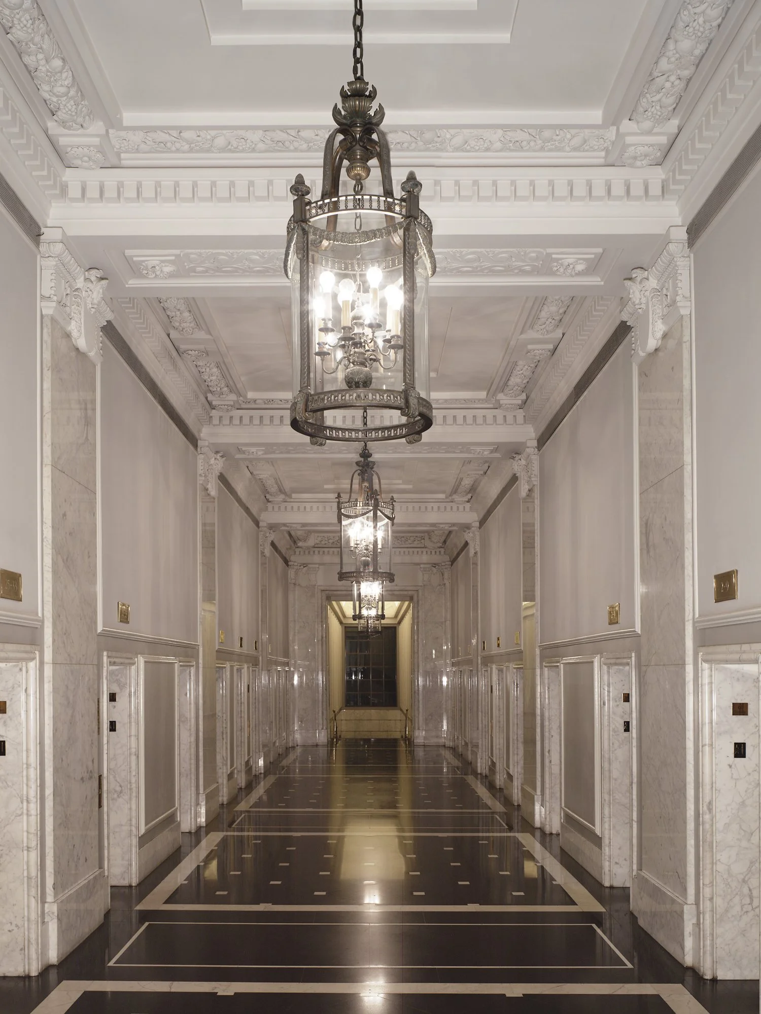lobby2.jpg