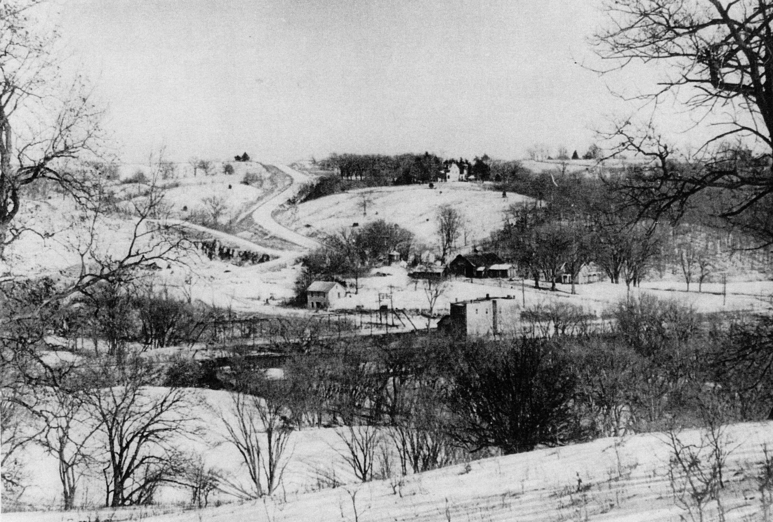 Stone city winter view Green Mansion (1).jpg