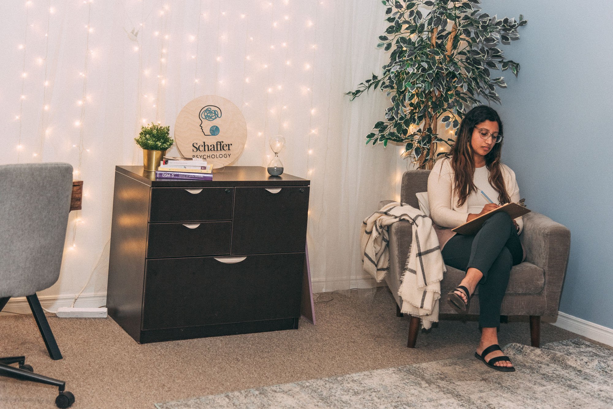 What to Expect in Your First Therapy Session: A Guide to Your Journey