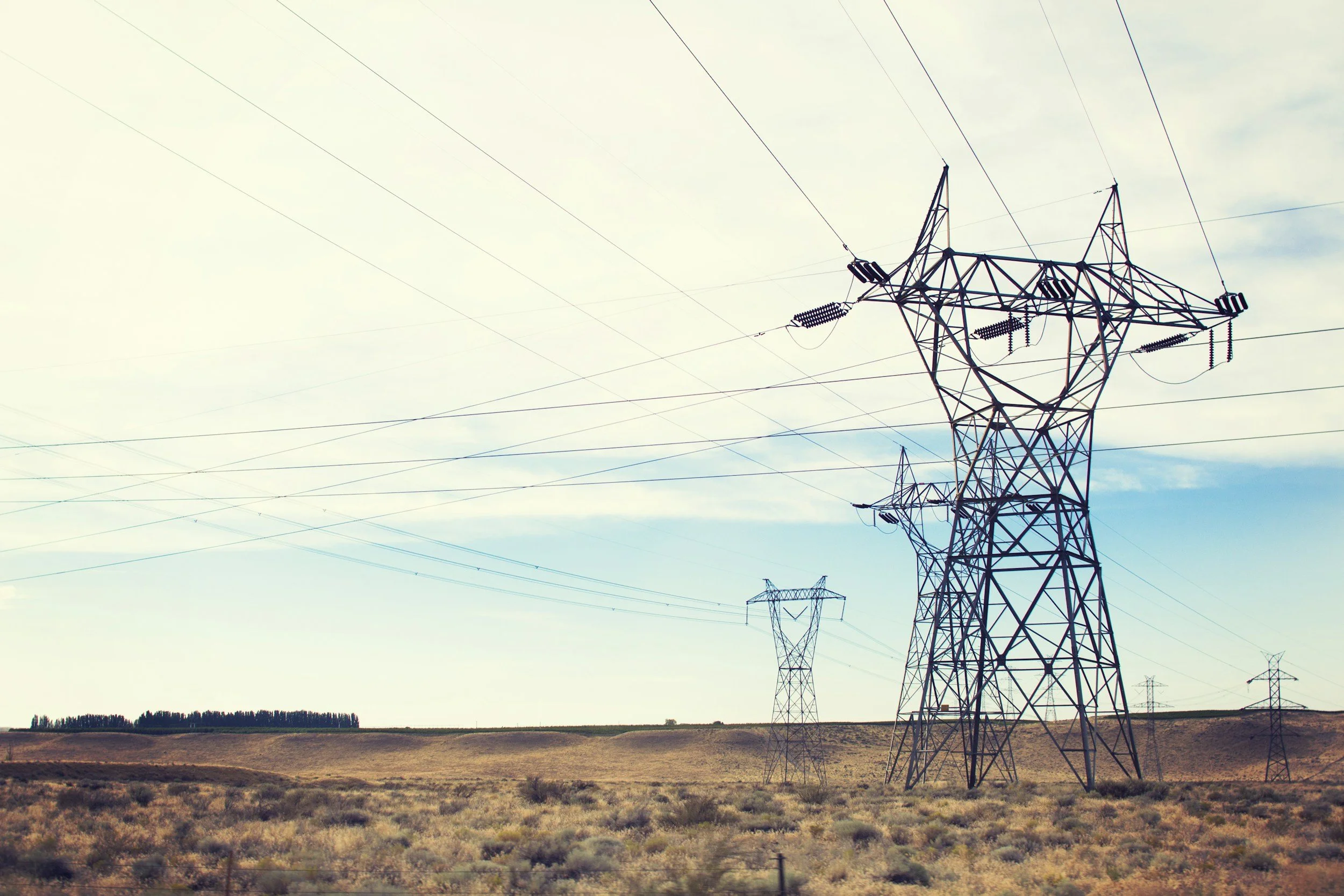 Maximizing Right-of-Way Potential: Pioneering Interstate Energy Integration