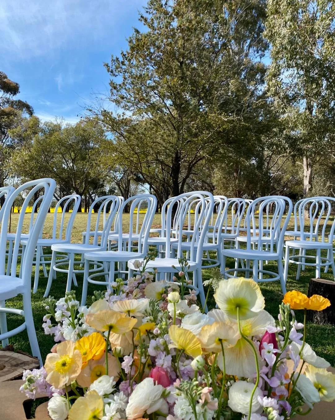 A week ago we celebrated our first spring wedding of the year 🌸✨. A beautiful day filled with love, family and friends. 
The team that made it all possible 💛. 
Marquee - rivpartyhire
Photographer - sallydugganphotography
Celebrant - amandablakecele