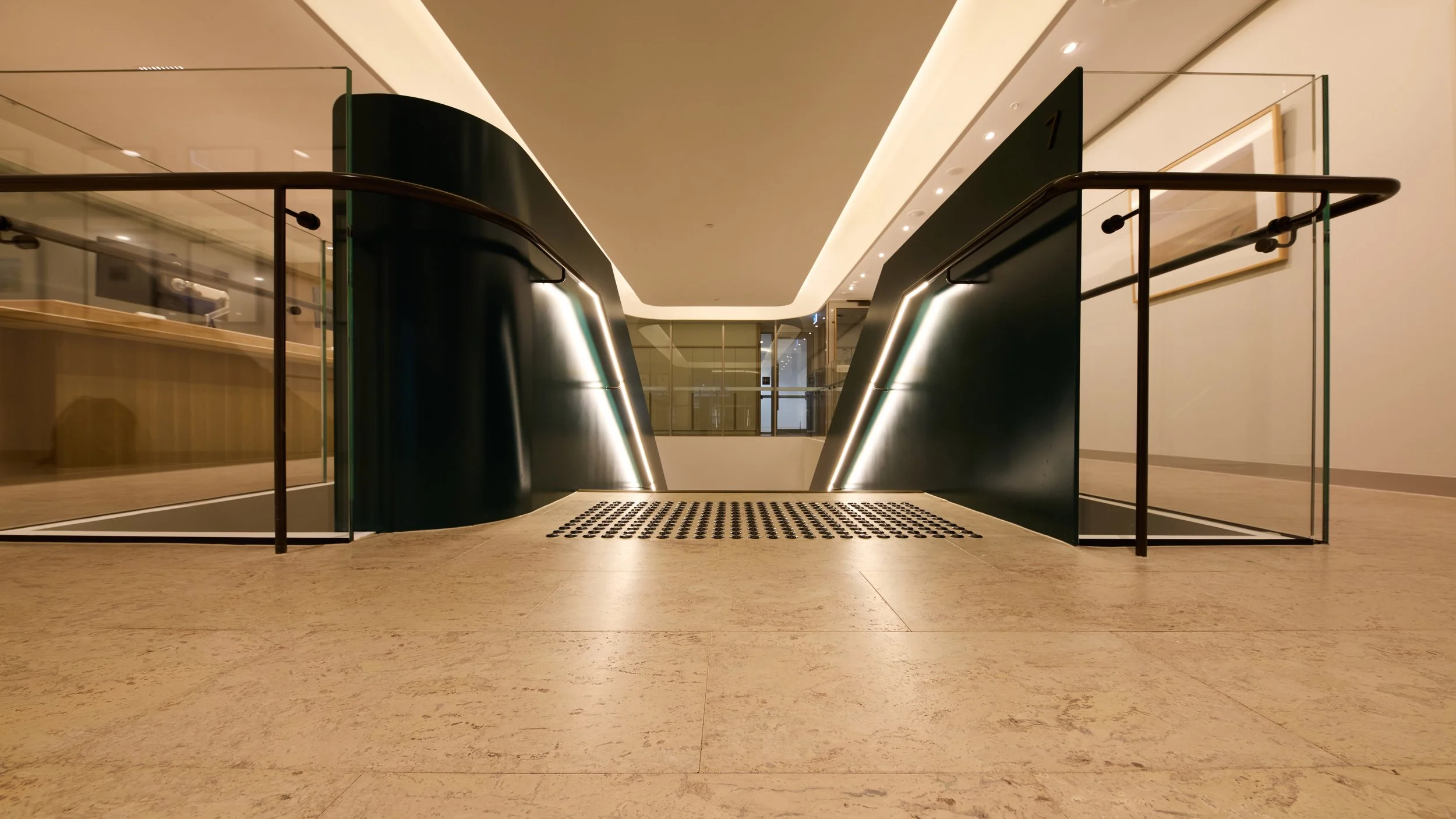 250501_INLINE_FLOORS_39_MARTIN_PLACE-0231.jpg
