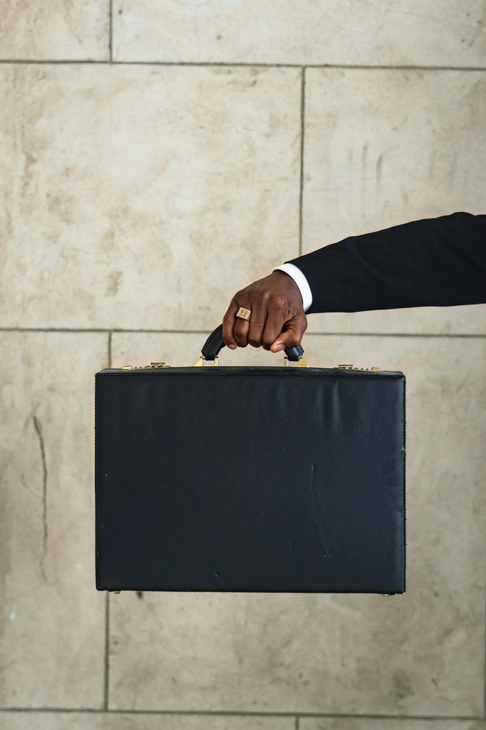 Arbitration of Commercial, Business and Employment Cases