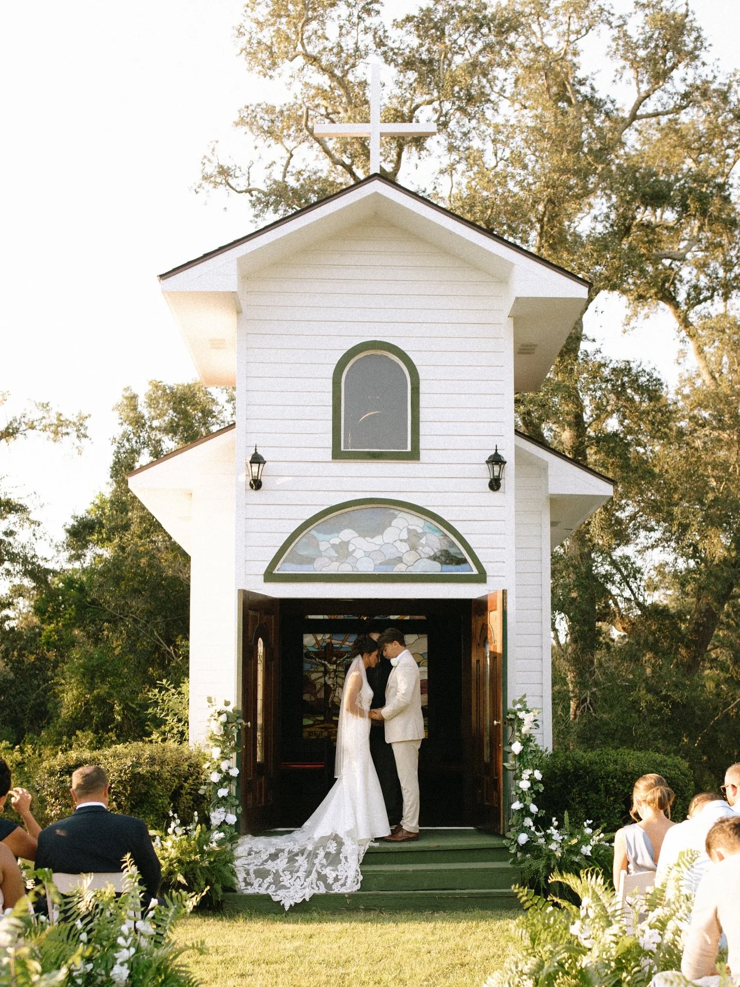 A beautiful intimate ceremony at the chapel&hellip;
Congrats Cameryn + Hunter! 

📷: @asteegphoto