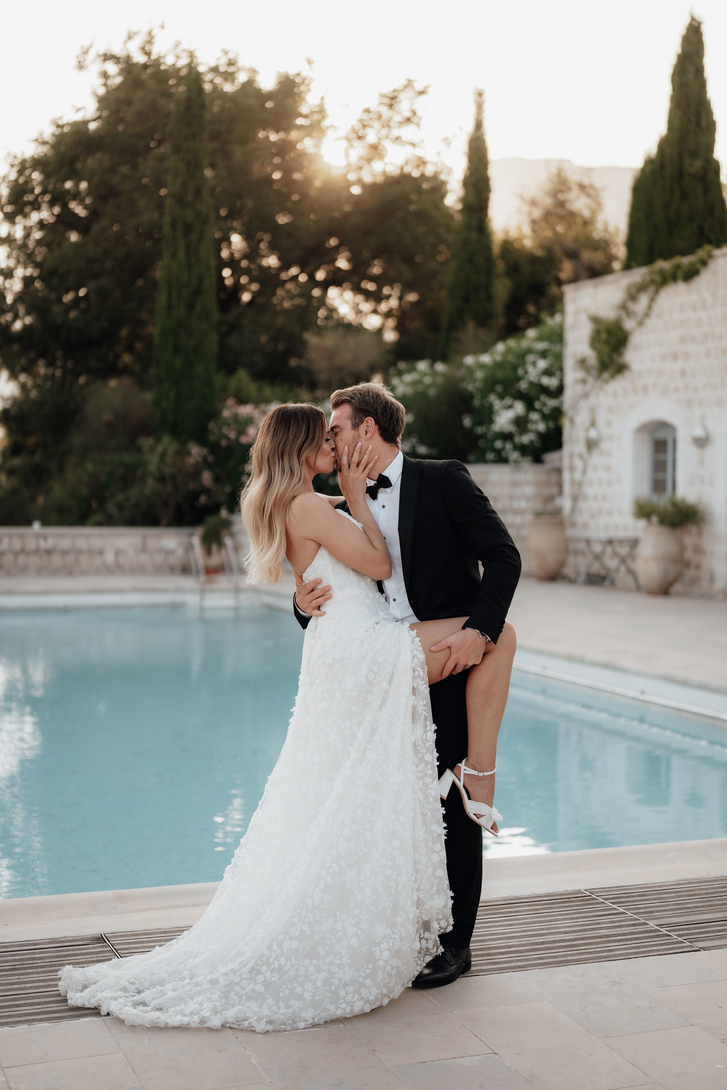 Hayley & Dan - South of France, Chateau Wedding