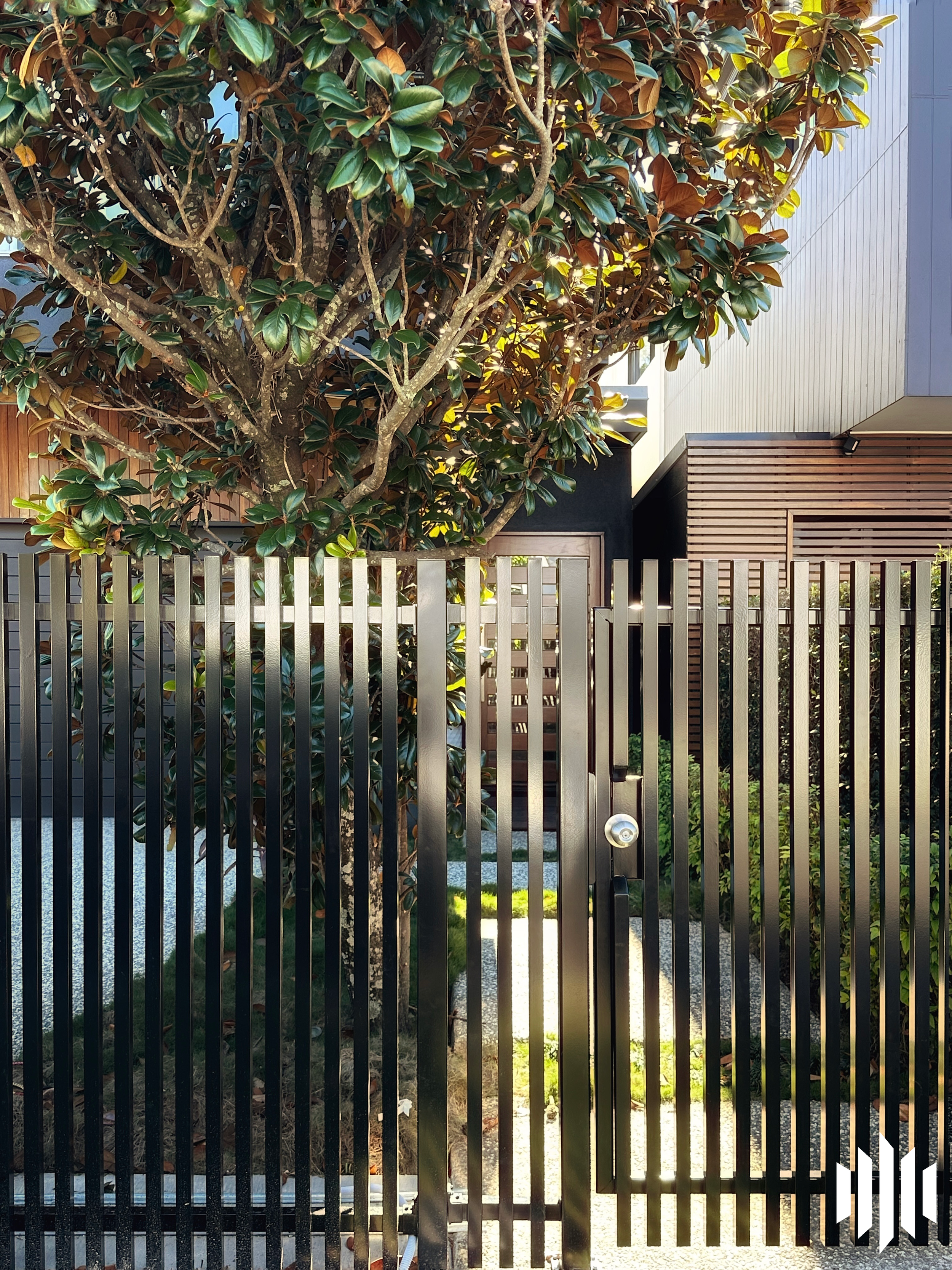 Custom aluminium pedestrian gate - vertical batten - Brisbane.png