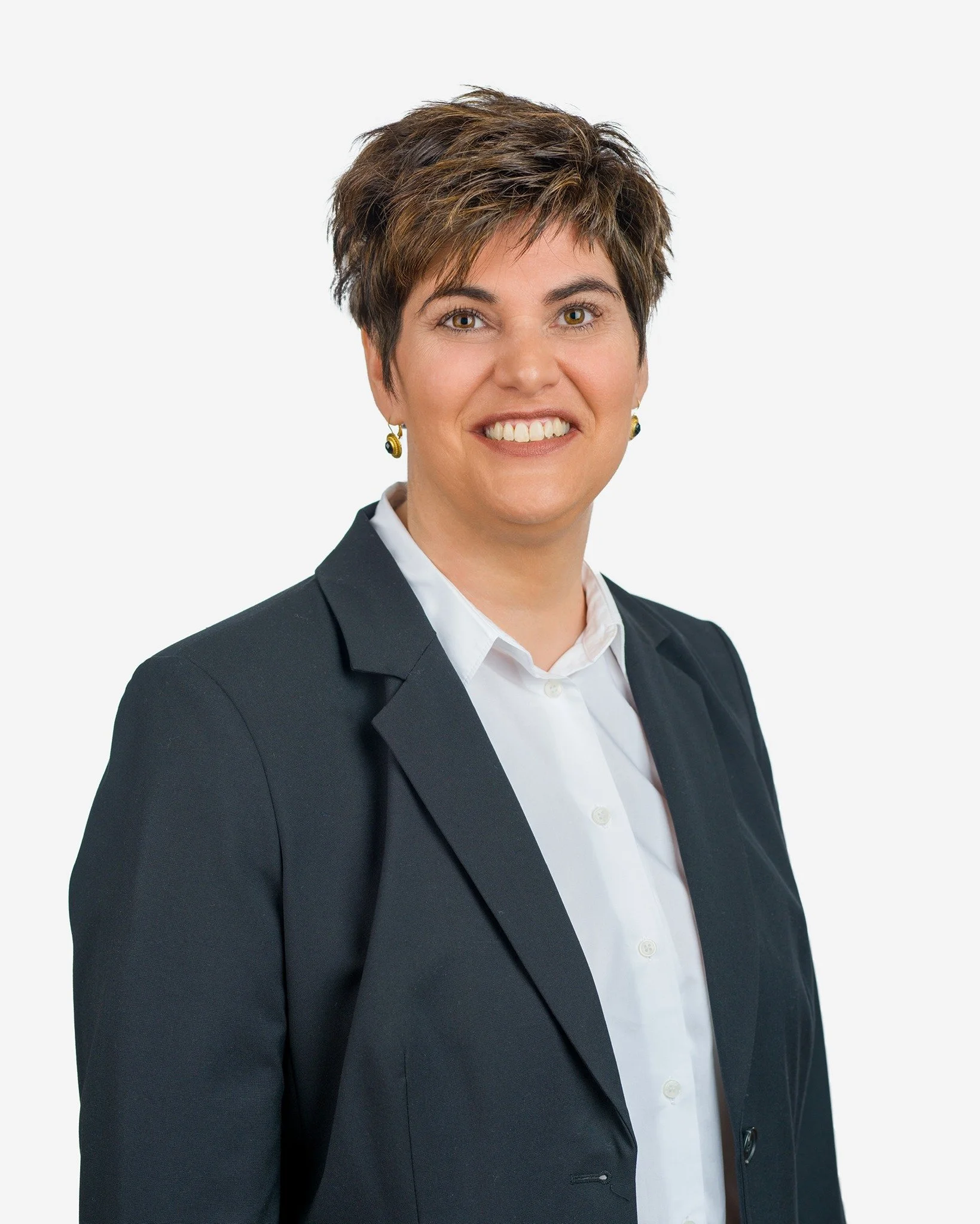 Am 7. November haben wir ein ganz besonderes Jubil&auml;um gefeiert: Unsere gesch&auml;tzte Kollegin Debora Dalla Palma ist seit 30 Jahren Teil unseres Teams! 🎉

Was als Praktikum eines jungen M&auml;dchens begann, hat sich zu einer inspirierenden E