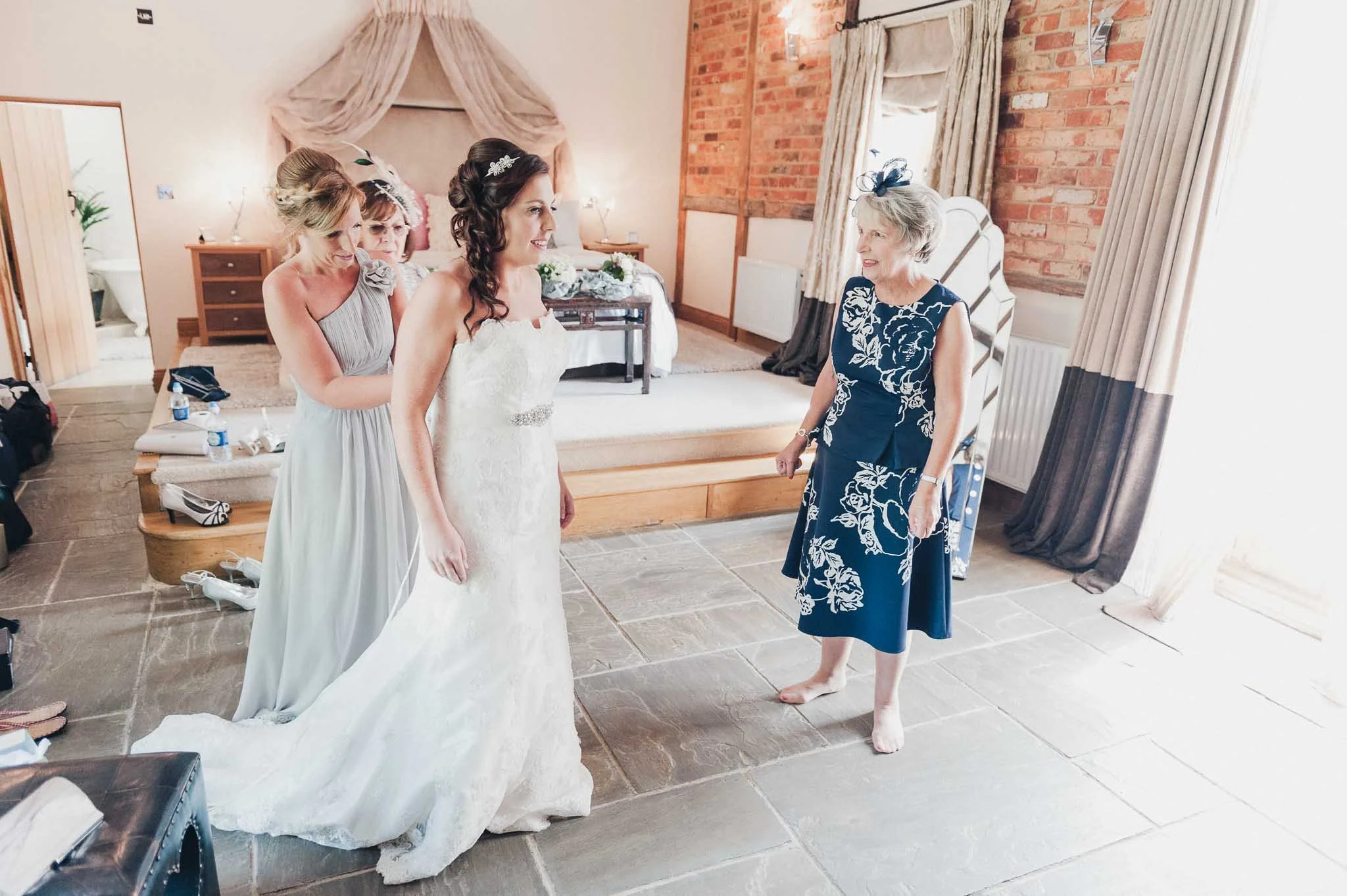 Nic & Neil - Wedding-15.jpg