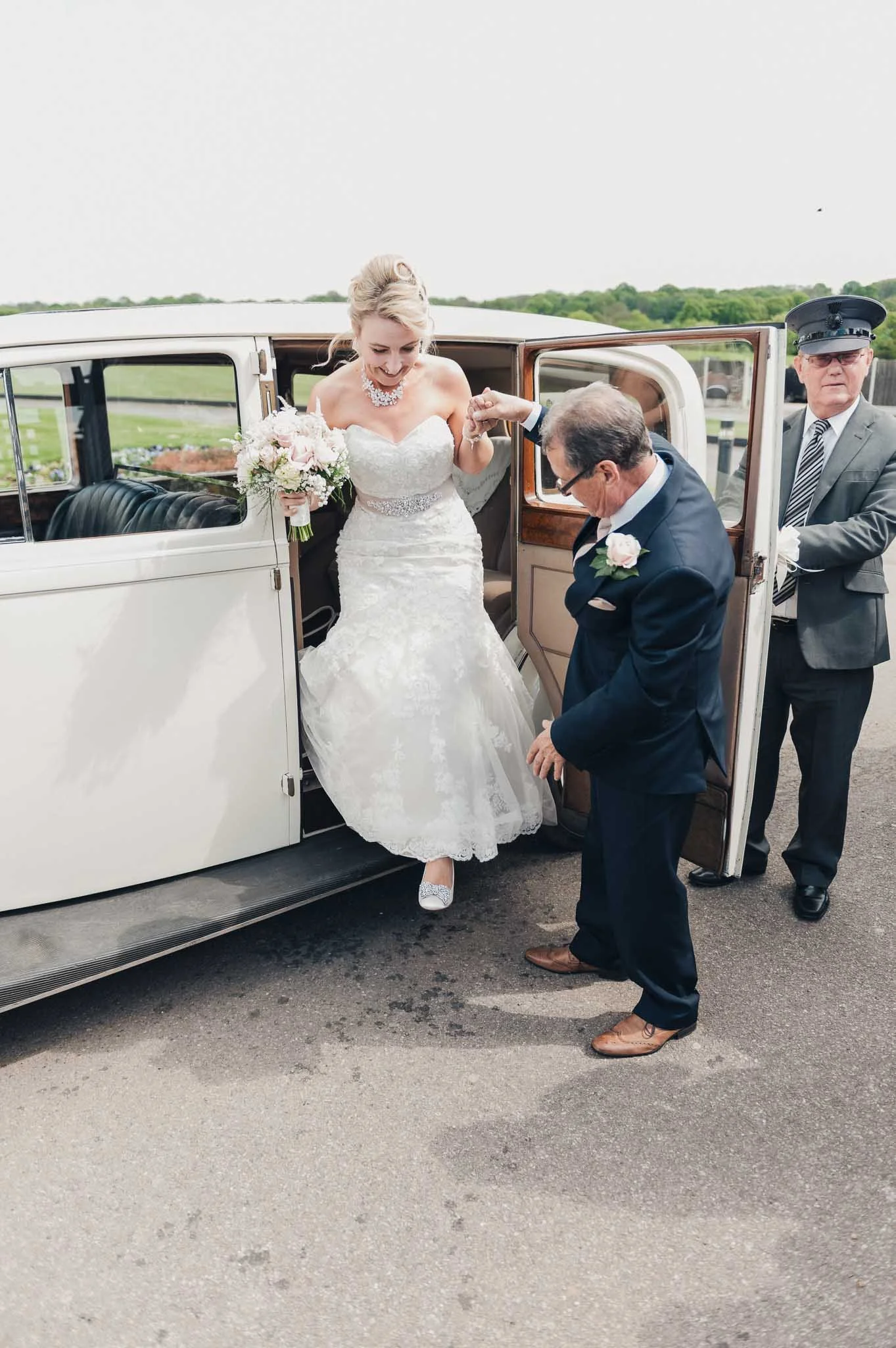 Tara & James - Wedding-40.jpg