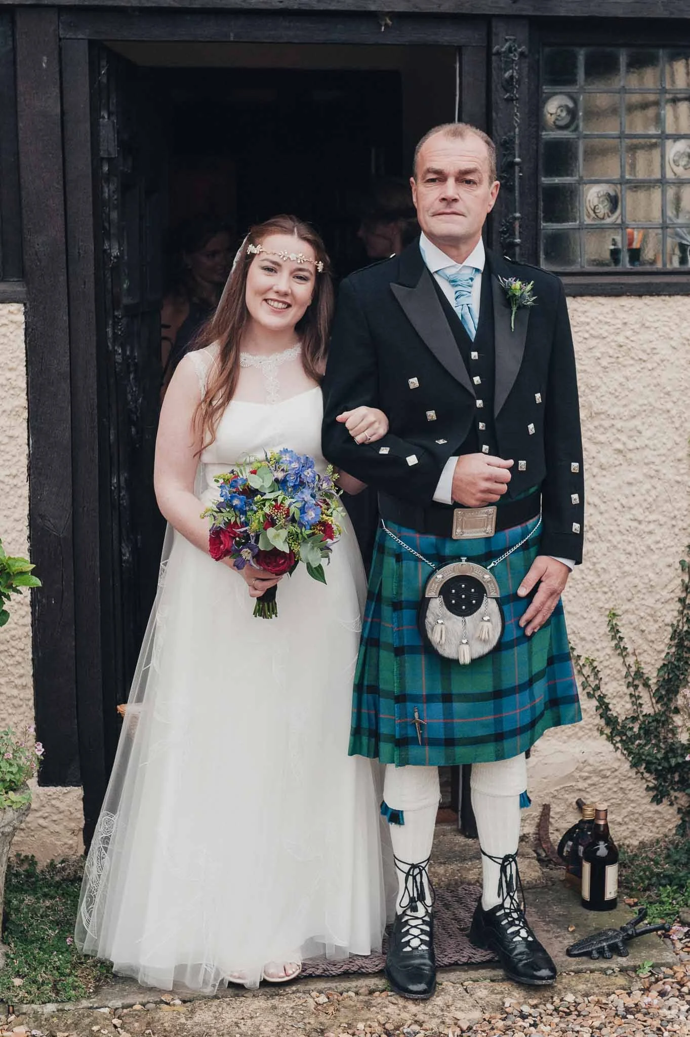 April & James - Wedding-19.jpg