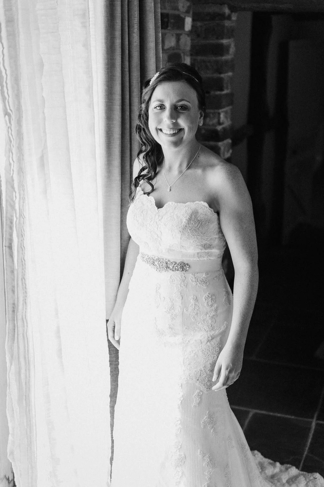 Nic & Neil - Wedding-26.jpg