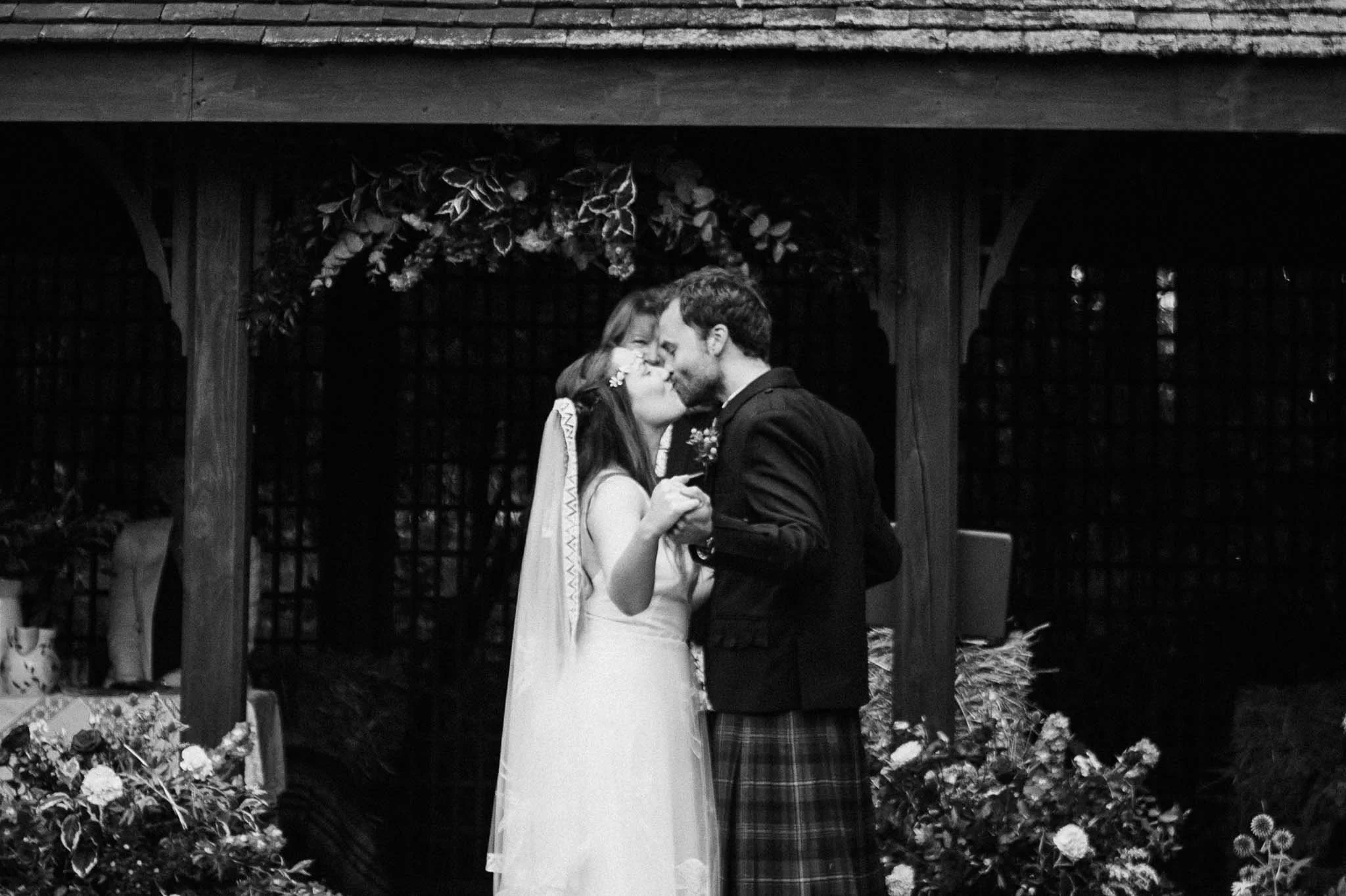 April & James - Wedding-28.jpg