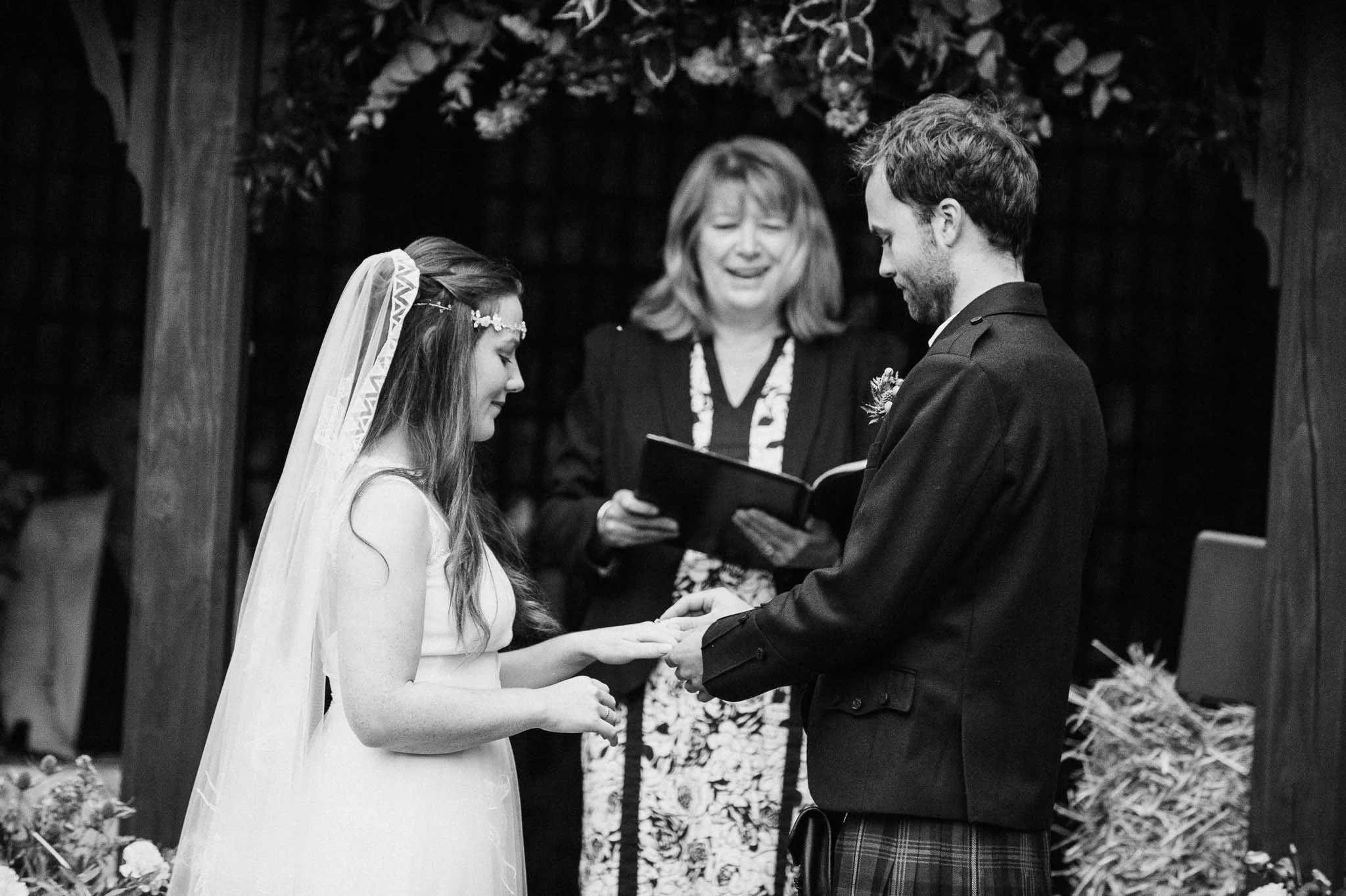 April & James - Wedding-31.jpg