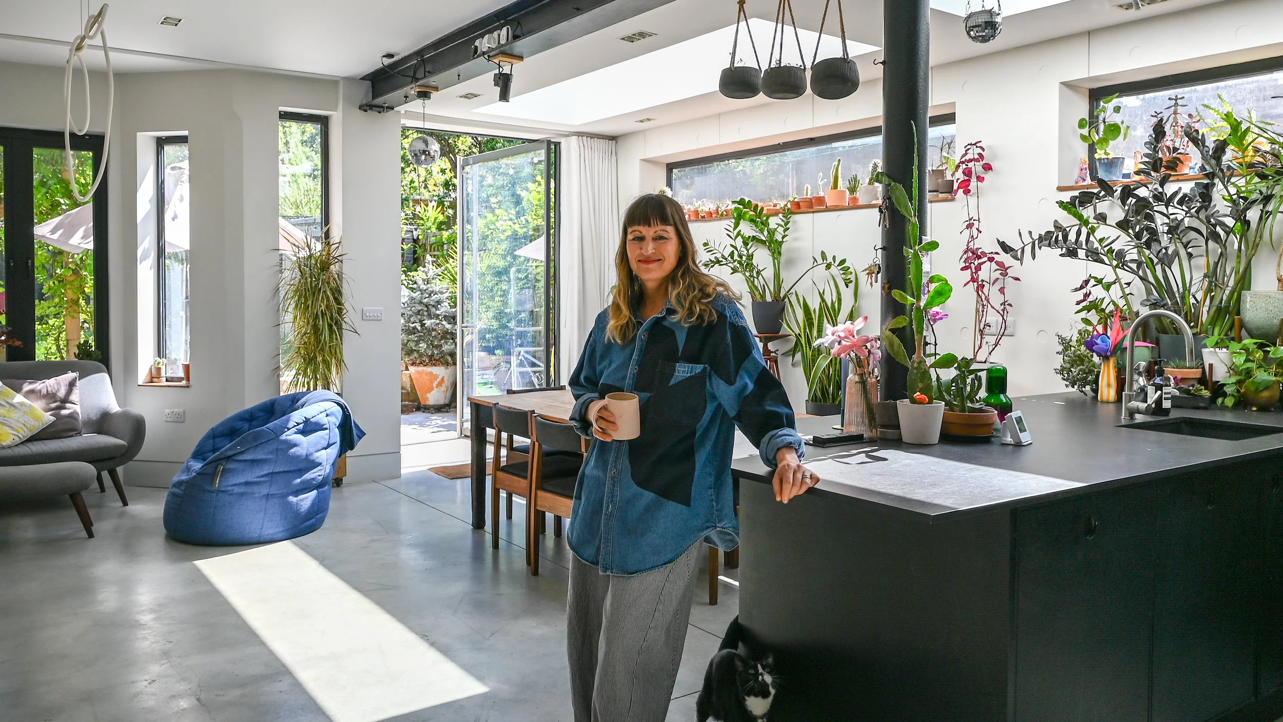 Black House: Inside Lynn's Renovated and Extended Georgian Home in East London