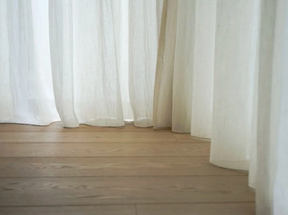 Gordijn in combinatie met parket