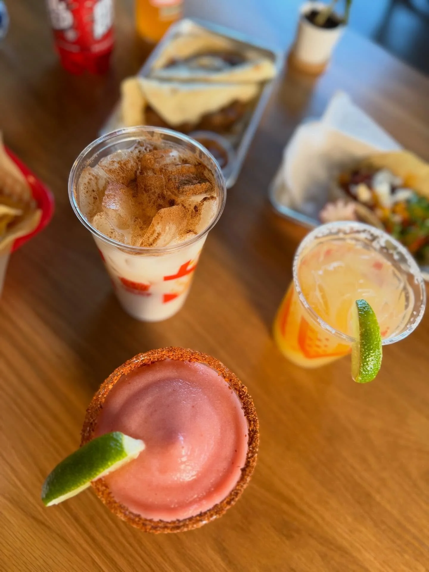 IT&rsquo;S #thirtsythursday 🥳🥳🥳 Pair a strawberry margarita with our Birria Taco but make it PUFFY ✨ #happyhour #drinkspecial