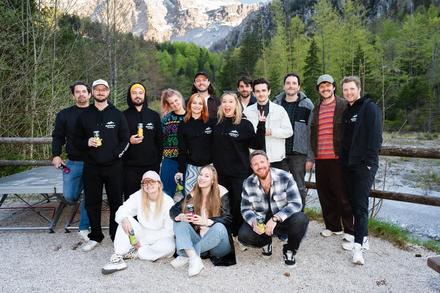 @infinitymusictour songwriting camp in gr&uuml;nau last weekend - thanks for having me! 🏔️

@furti_time @marten.musik @juliasteenmusic @kautzagram @meganrockt @lika_doss @sabrina_solarjet @renemario_ @philippzaininger @buchilizar @kaul_patzmayr @sch