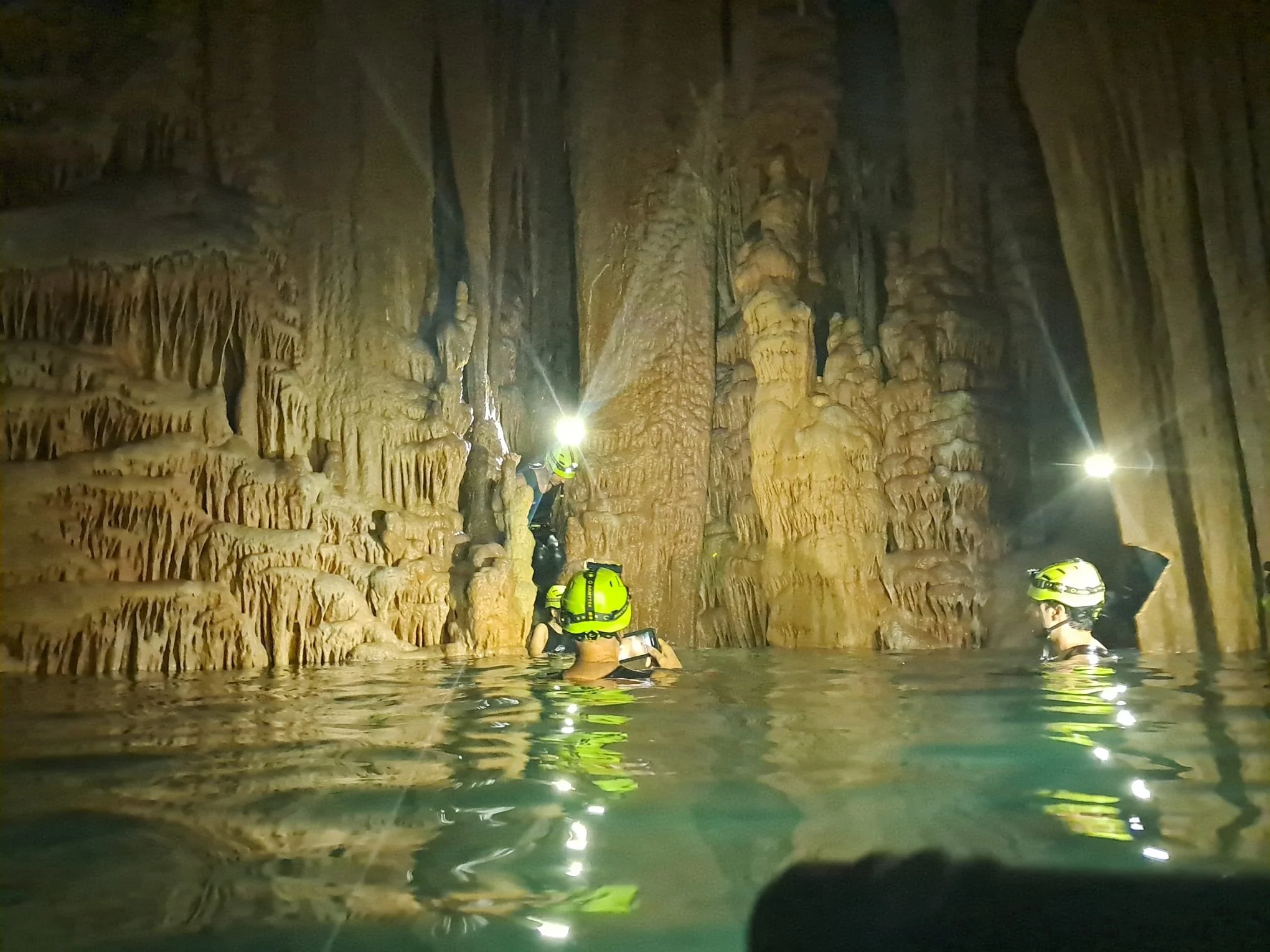 WhatsApp Image 2025-11-04 at 07.35.22_bba75d1a.jpg