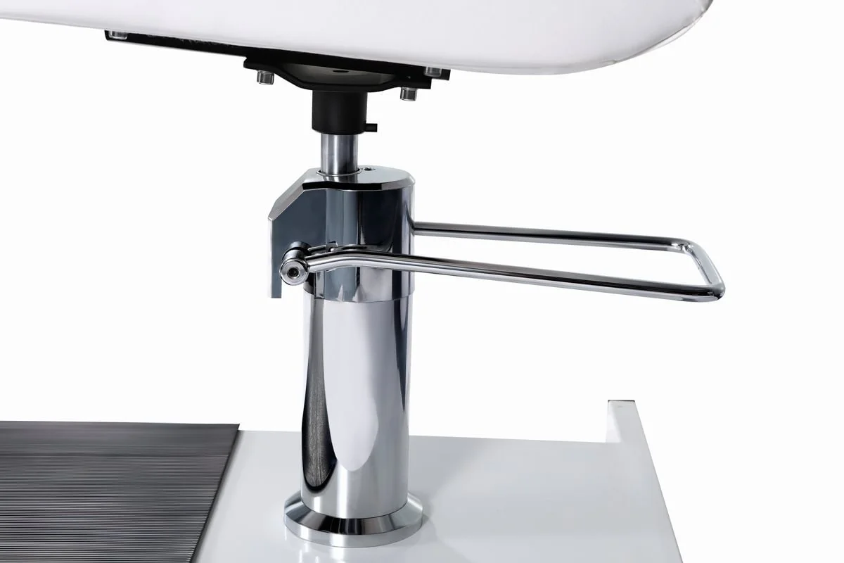 Anita - 2000 x 2000.jpg