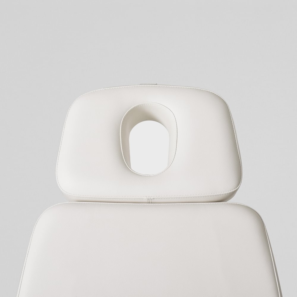 Aries 4 W Detail - 1000 x 10003.jpg