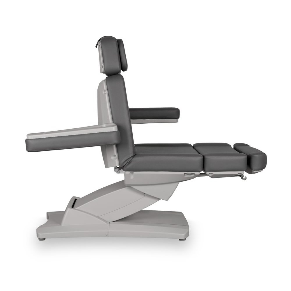 _0010_Aries 3 CH - 1000 x 10001.jpg