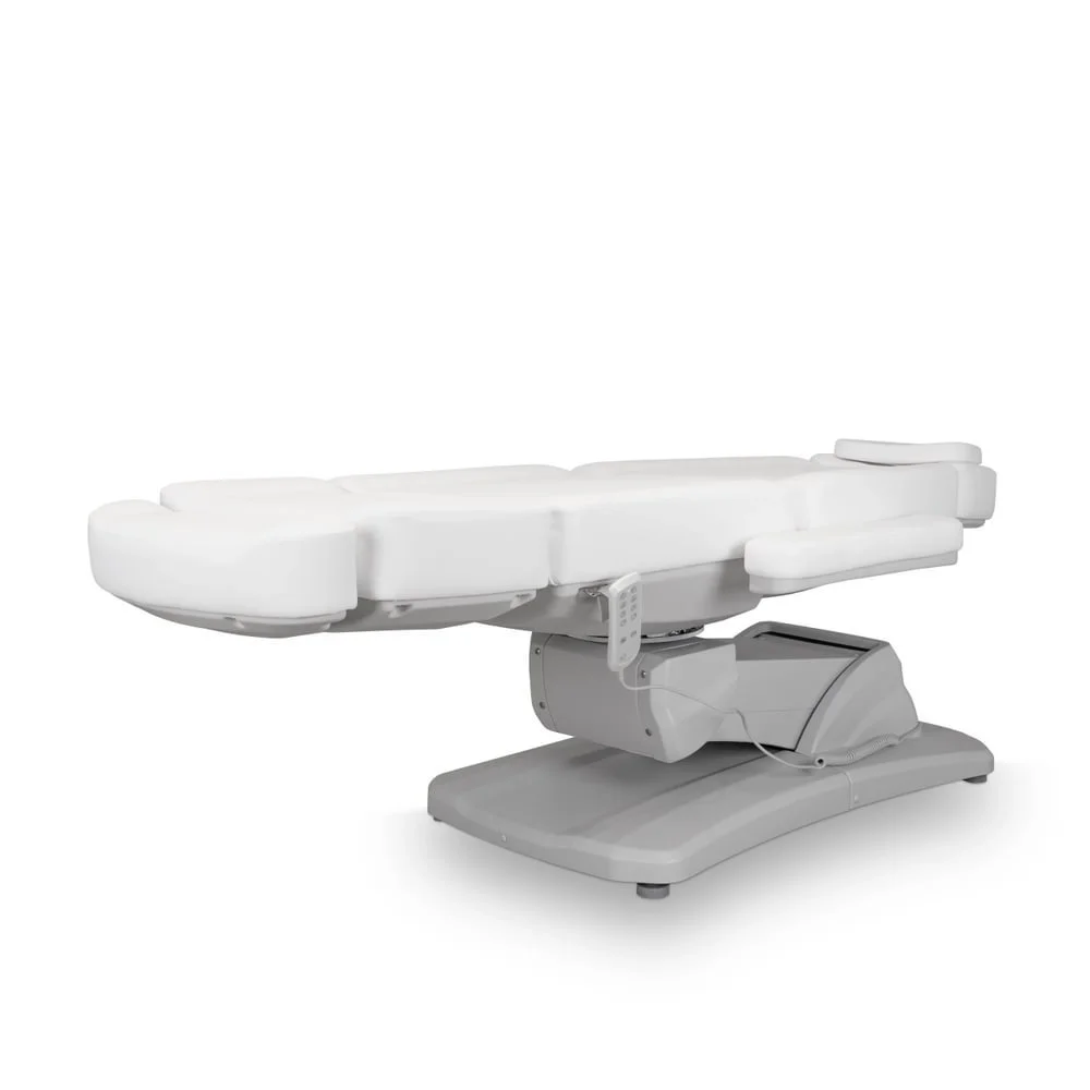 Aries 4 W - 1000 x 10002.jpg