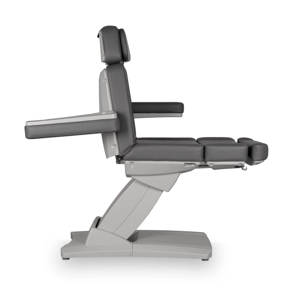 _0009_Aries 3 CH - 1000 x 10002.jpg