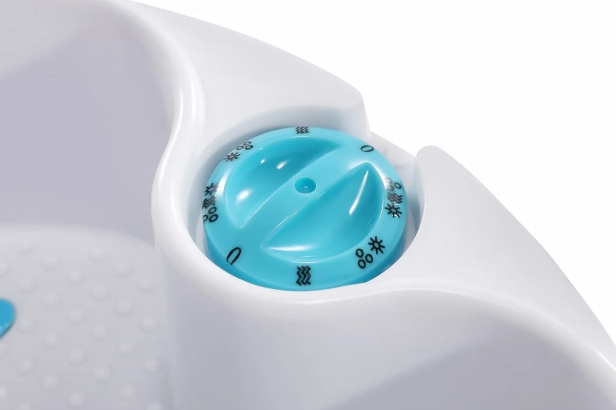 Anita - 2000 x 20008.jpg