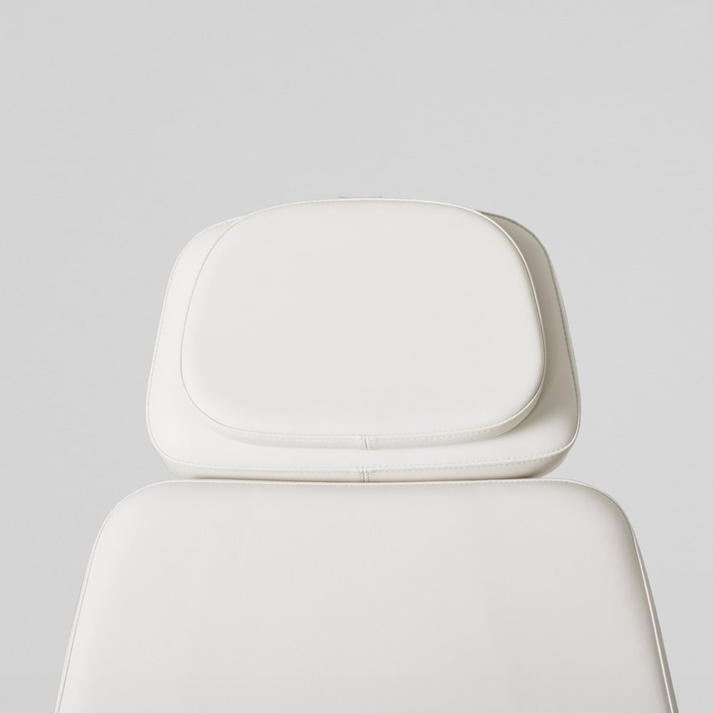 Aries 4 W Detail - 1000 x 10005.jpg