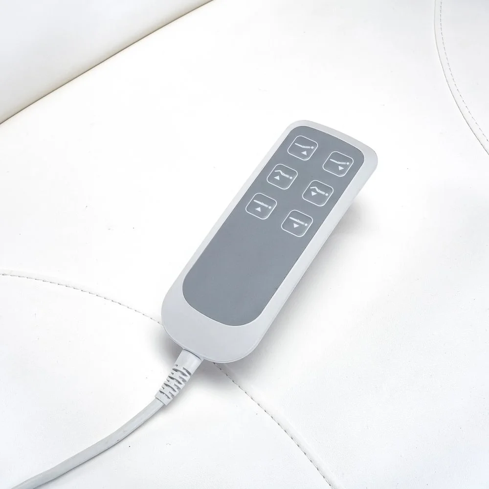 Joanne Detail - 1000 x 1000.jpg