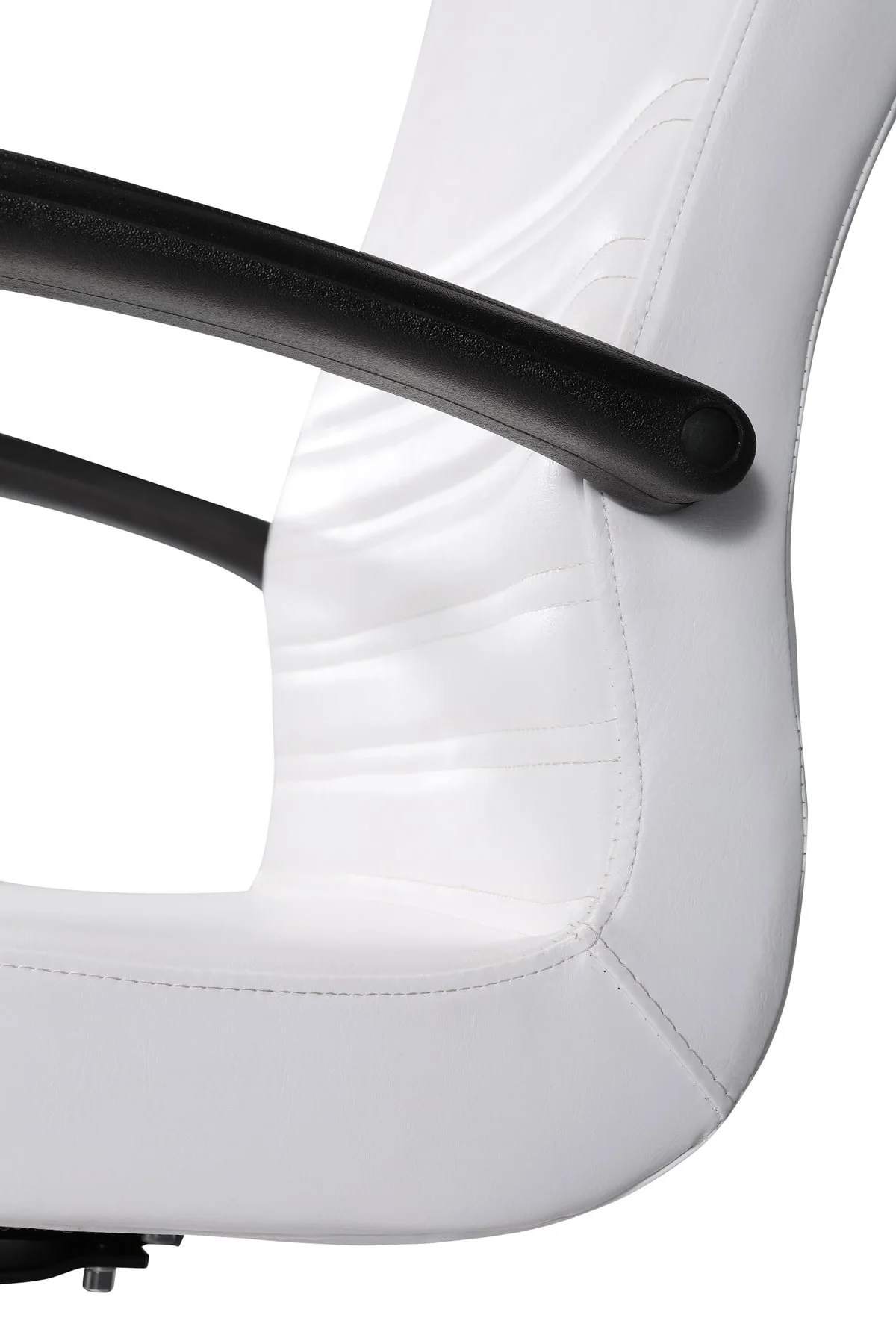 Anita - 2000 x 20007.jpg